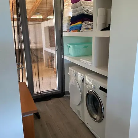 بيت للعطل Pablo's Holiday House أوغليان